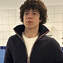 Знакомства: Руслан, 19 лет, Екатеринбург