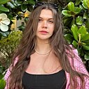 Знакомства: Алина, 27 лет, Санкт-Петербург