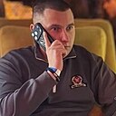 Знакомства: Макс, 25 лет, Амвросиевка