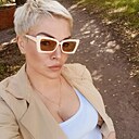 Знакомства: Ксения, 40 лет, Калининград