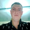 Знакомства: Валера, 27 лет, Исаклы