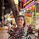 Знакомства: Юлия, 28 лет, Москва