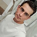 Знакомства: Виталий, 25 лет, Орел