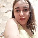 Знакомства: Дарьяна, 22 года, Новая Игирма