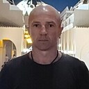 Знакомства: Андрей, 41 год, Познань