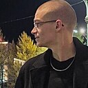 Знакомства: Максим, 19 лет, Мончегорск