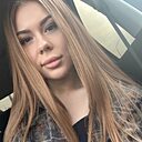 Знакомства: Юлия, 28 лет, Москва