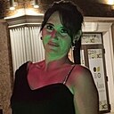 Знакомства: Лена, 24 года, Москва