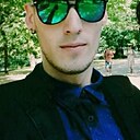 Знакомства: Mihai, 28 лет, Mioveni