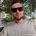 Знакомства: Дмитрий, 28 лет, Челябинск