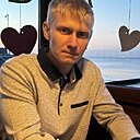 Знакомства: Данил, 25 лет, Калининград