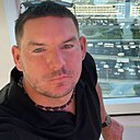 Знакомства: Артур, 33 года, Звенигород