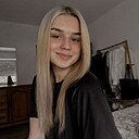 Знакомства: Лина, 23 года, Алексеевка (Белгородская Обл)