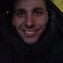 Знакомства: Кирилл, 32 года, Томск