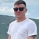 Знакомства: Александр, 33 года, Вилючинск