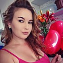 Знакомства: Регина, 32 года, Нижнекамск