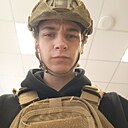 Знакомства: Андрей, 18 лет, Хабаровск