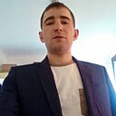 Знакомства: Sergiu, 34 года, Виченца