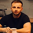 Знакомства: А Т, 32 года, Саратов