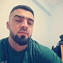 Знакомства: Karol, 27 лет, Великий Новгород