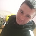 Знакомства: Артем, 34 года, Могилев