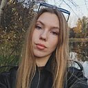 Знакомства: Алинка, 24 года, Москва