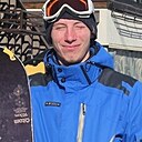 Знакомства: Илья, 24 года, Когалым