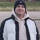 Знакомства: Виктор, 31 год, Урюпинск