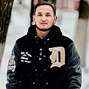 Знакомства: Руслан, 25 лет, Орловский