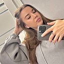 Знакомства: Ксеня, 30 лет, Тюмень