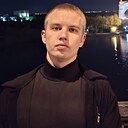 Знакомства: Сергей, 22 года, Волжский