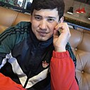 Знакомства: Отабек, 25 лет, Новомосковск