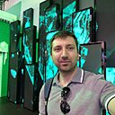 Знакомства: Артём, 31 год, Солигорск