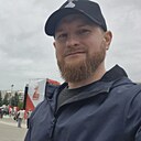 Знакомства: Артем, 37 лет, Тюмень