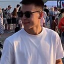 Знакомства: Данияр, 22 года, Новосибирск