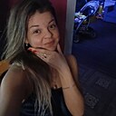 Знакомства: Эвелина, 29 лет, Новосибирск