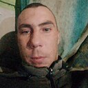 Знакомства: Виктор, 32 года, Суровикино