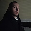 Знакомства: Дмитрий, 31 год, Урюпинск