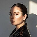 Знакомства: Alma, 24 года, Белово