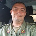 Знакомства: Евгений, 43 года, Луга