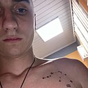 Знакомства: Виталий, 20 лет, Новогрудок