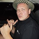 Знакомства: Максим, 31 год, Иваново