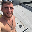 Знакомства: Макс, 32 года, Калуга