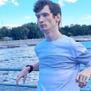 Знакомства: Толя, 27 лет, Москва