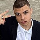 Знакомства: Родион, 18 лет, Сыктывкар