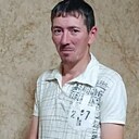 Знакомства: Михаил, 35 лет, Омск