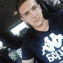 Знакомства: Александр, 22 года, Волжский