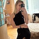 Знакомства: Алина, 23 года, Мытищи