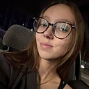 Знакомства: Виктория, 19 лет, Омск