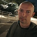 Знакомства: Макс, 28 лет, Горловка